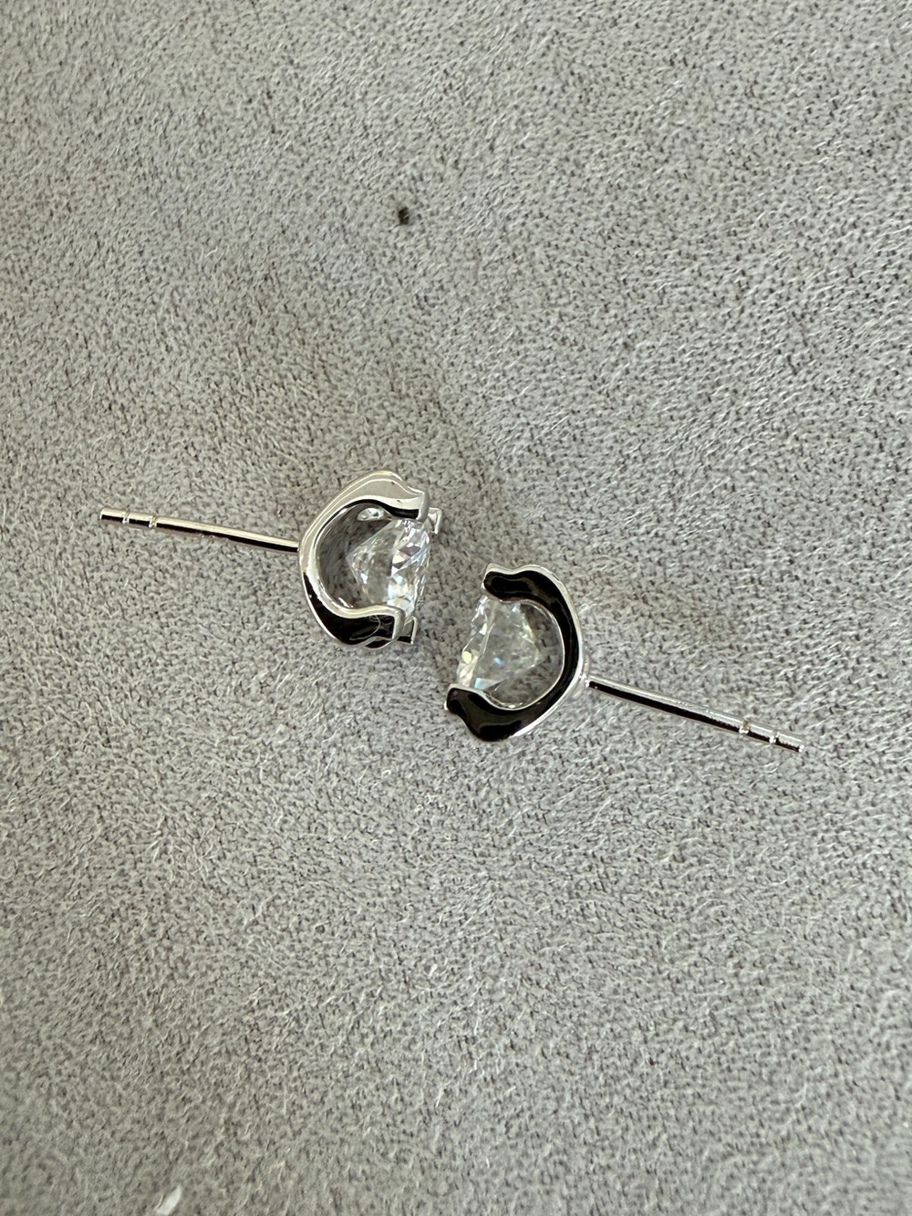 S925 Moissanite Four Prongs Diamond Studs - Picture 6 of 7